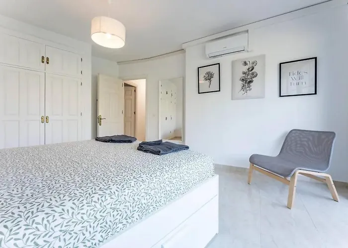 Cyv - Sea, Sun And Pool Combined Apartment Marbella